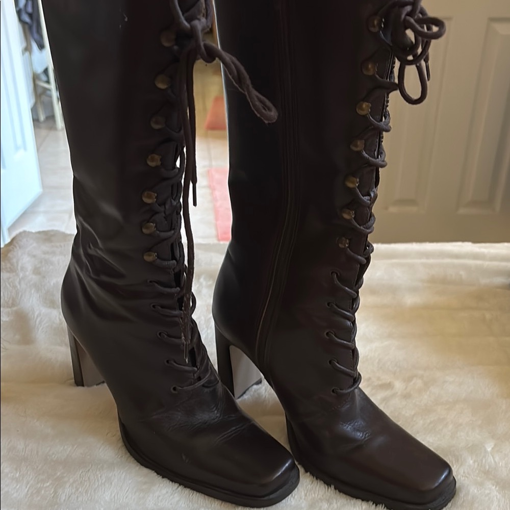 Brown Lace-Up Boots